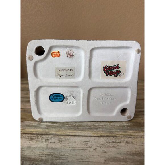 1988 Lefton Colonial Village Barbershop 06501 Lighted Bldg w/Cord + 2 Figurines - Picture 11 of 15